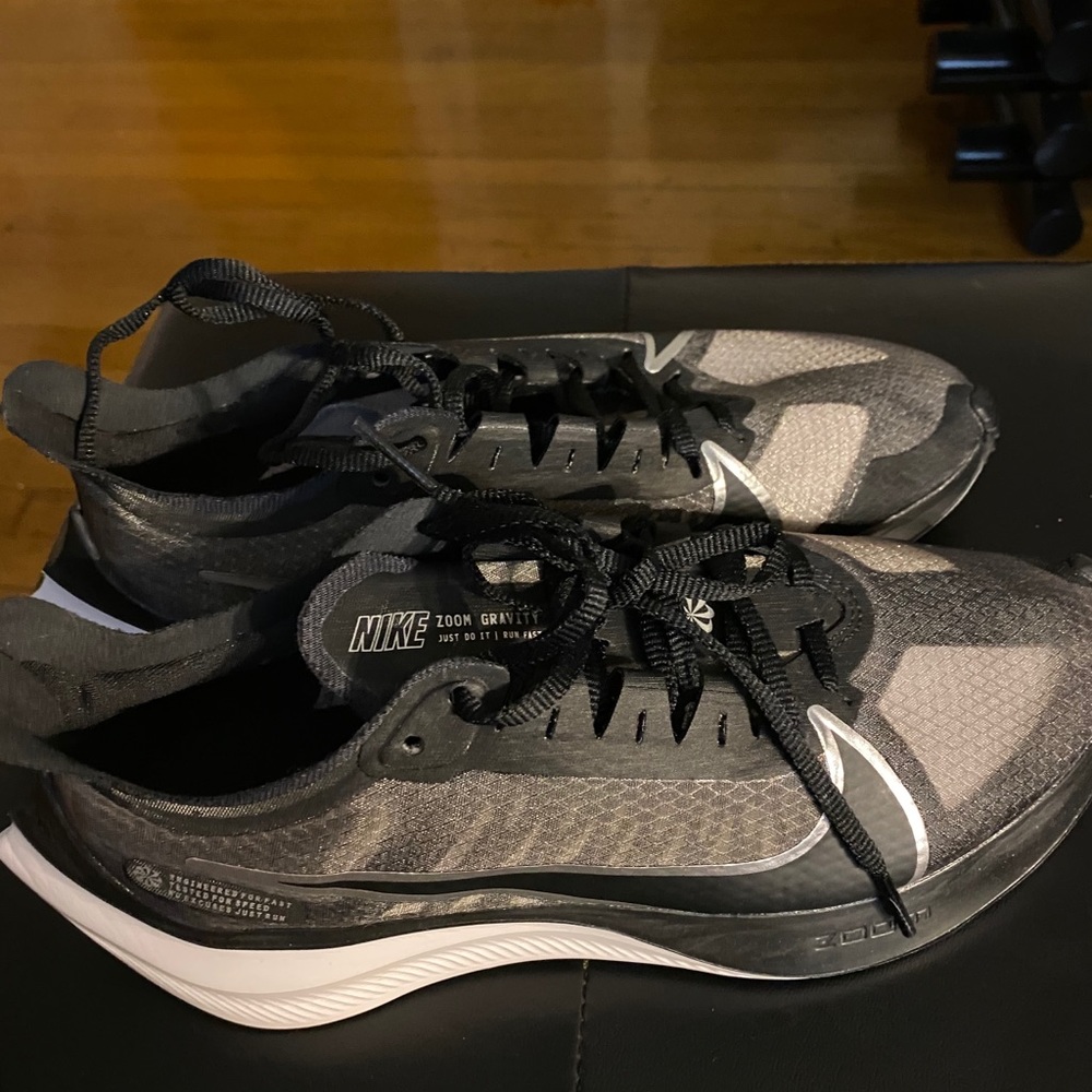New Nike running shoes, never worn